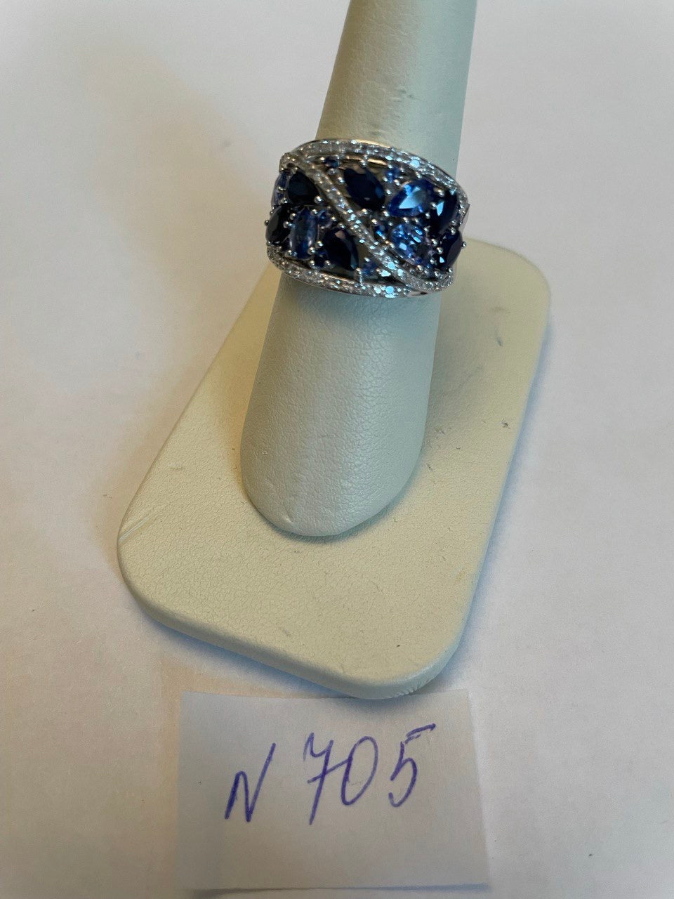 Dark Light Hue Blue Sapphire Cluster Diamond Pave 14K White Gold Band Ring