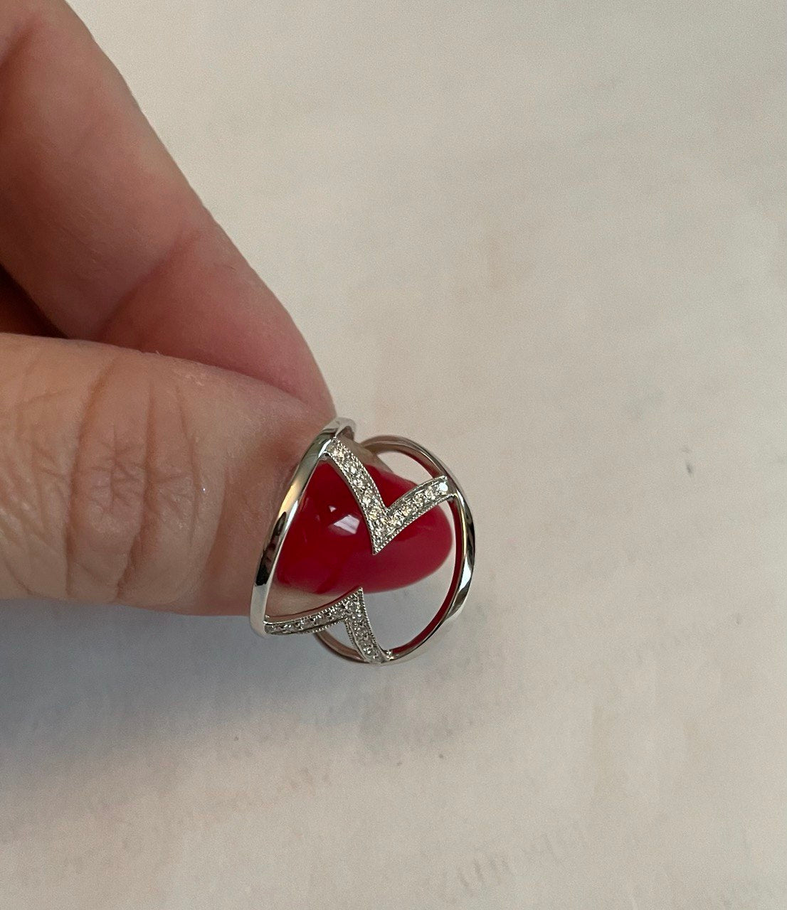 White Brilliant Cut Diamond Geometric Triangle 14K White Gold Statement Ring