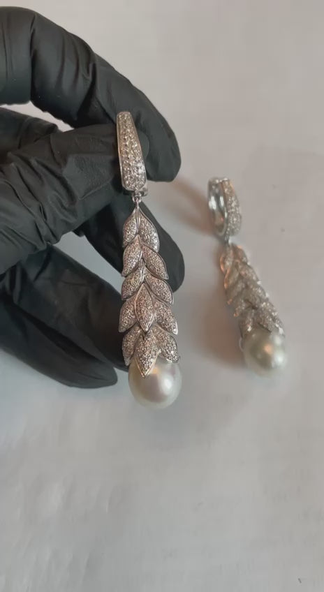 White South Sea Diamond Brilliant Cut Pave 18 Karat White Gold Drop Earrings