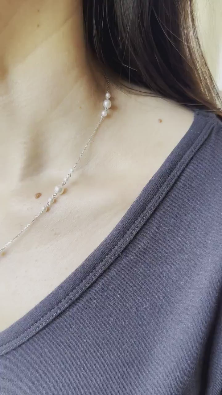 14 Karat White Gold White Silver Akoya Pearl Bead Layer Dainty Classic Beautiful