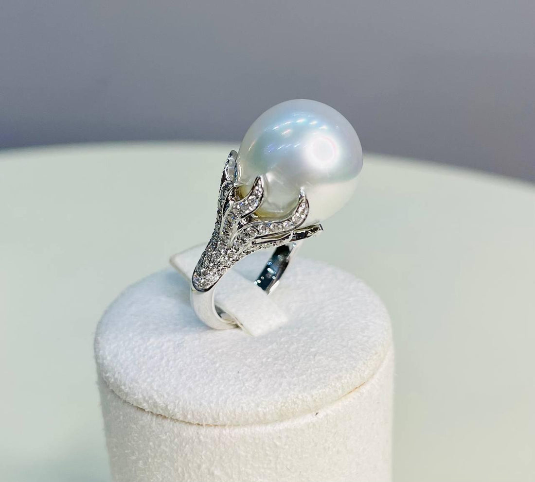 South Sea White Pearl Diamonds Pave Set 18K White Gold Statement Classic Ring