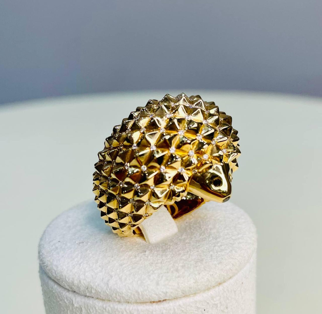 Hedgehog Spikey Emerald Eyes 18K Gold Statement Unique Cute Animal Ring