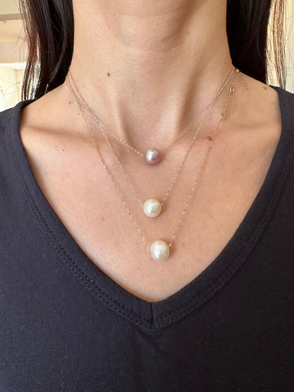 14 Karat Yellow Gold White Pearl Layer Dainty Classic Beautiful Pearls Timeless 