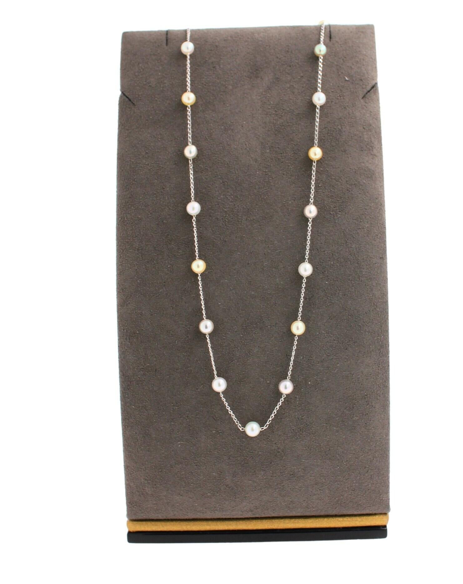 14 Karat White Gold Multi Color White Silver Grey Golden Akoya Pearl Bead Layer 