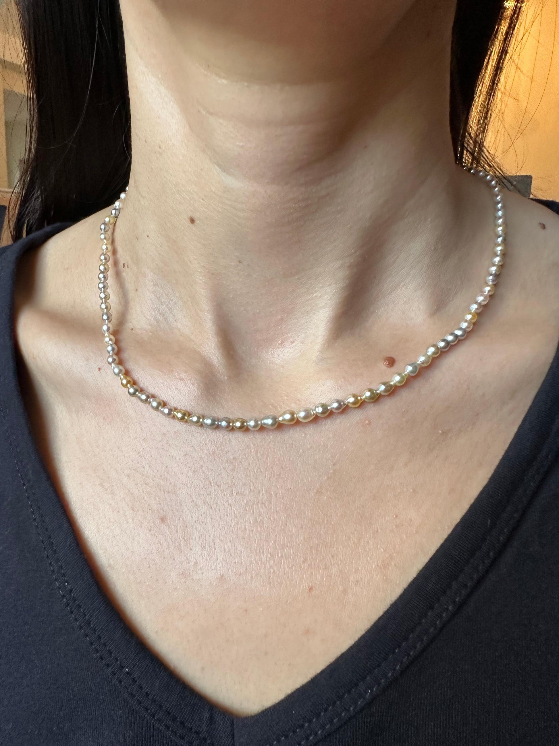 14 Karat Yellow Gold Multicolor Akoya Cultured Pearl Layer Thin Bead Necklace