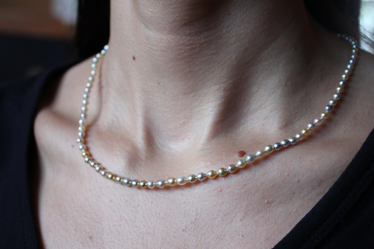 14 karat yellow gold multicolor akoya cultured pearl layer thin bead necklace