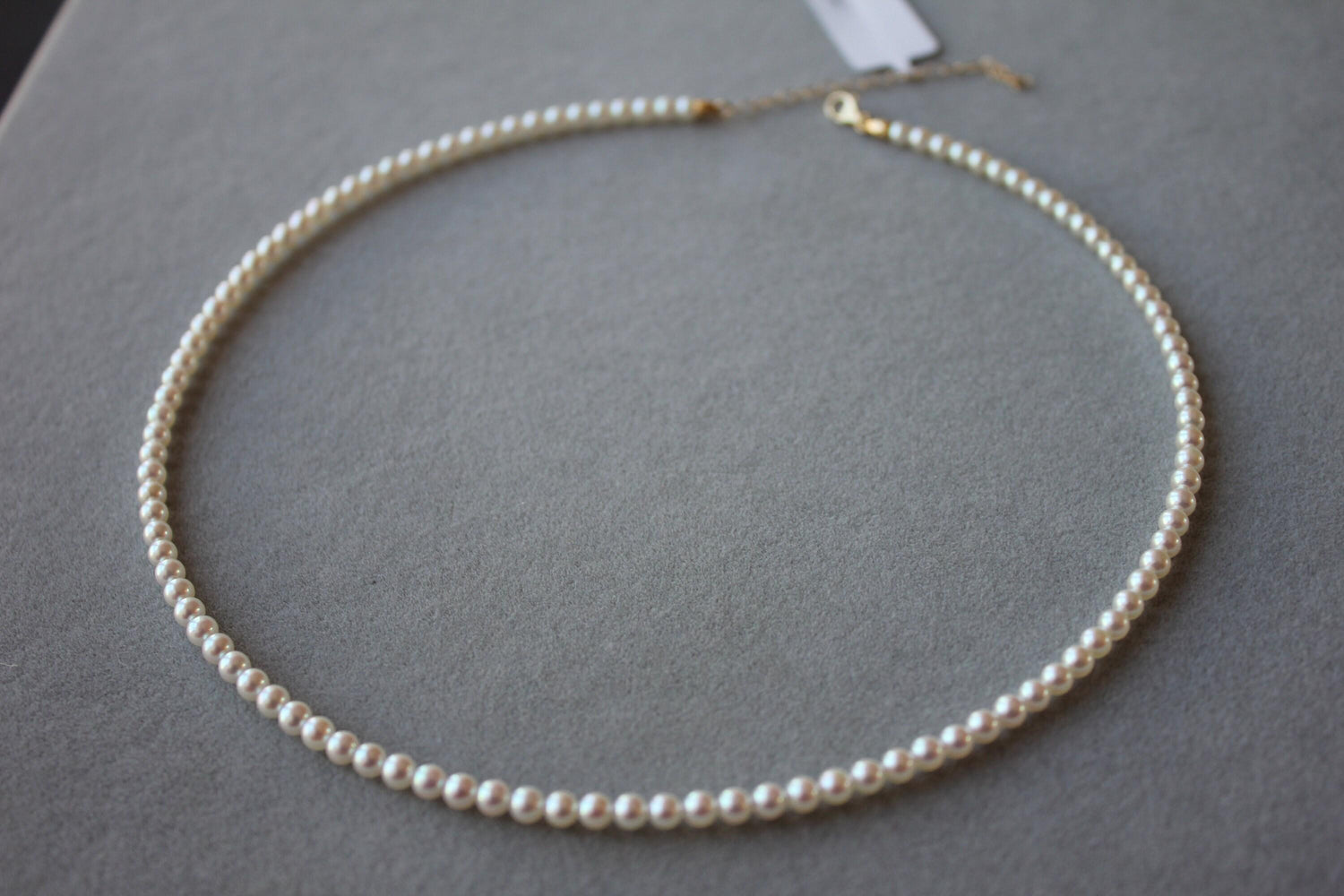 14 Karat Yellow Gold White Akoya Pearl Bead Layer Dainty Classic Beautiful White