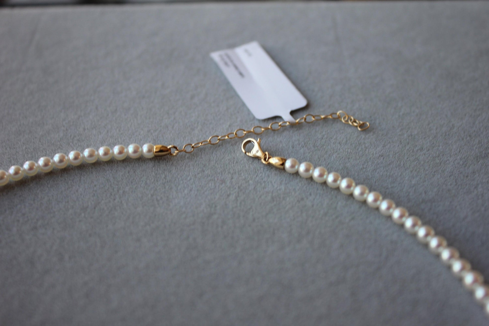 14 Karat Yellow Gold White Akoya Pearl Bead Layer Dainty Classic Beautiful White