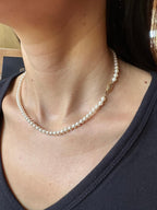 14 Karat Yellow Gold White Akoya Pearl Bead Layer Dainty Classic Beautiful White