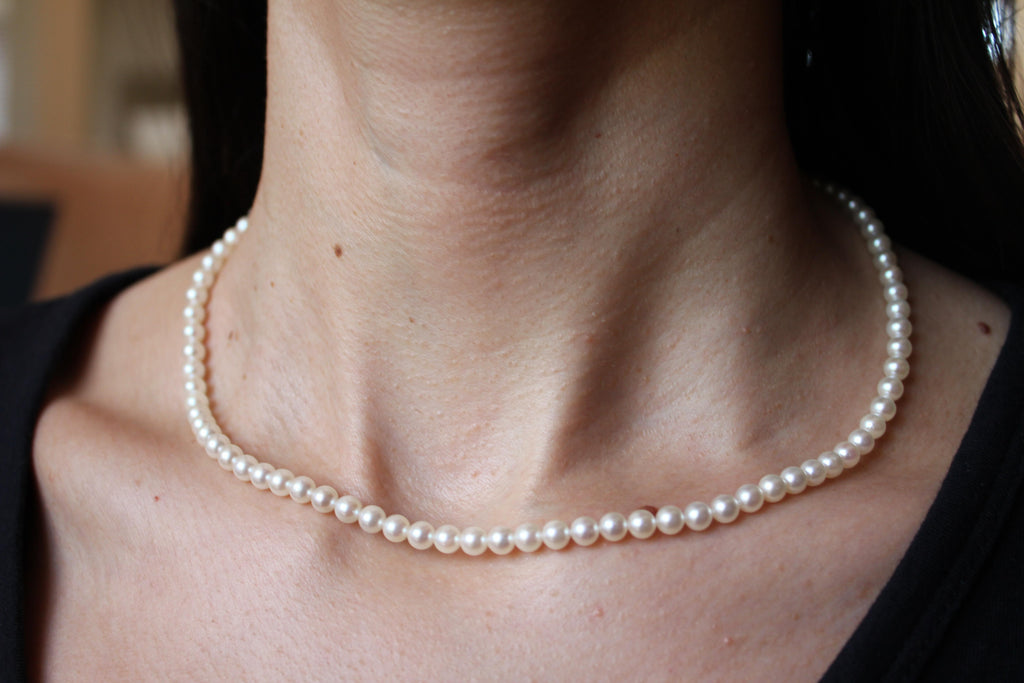 14 Karat Yellow Gold White Akoya Pearl Bead Layer Dainty Classic Choker Necklace