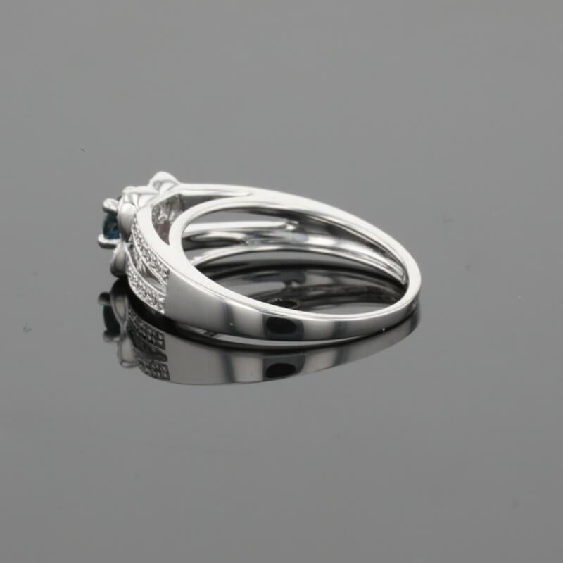Mauboussin Sex and Love Blue Sapphire &amp; Diamonds &amp; 18K White Gold Ring