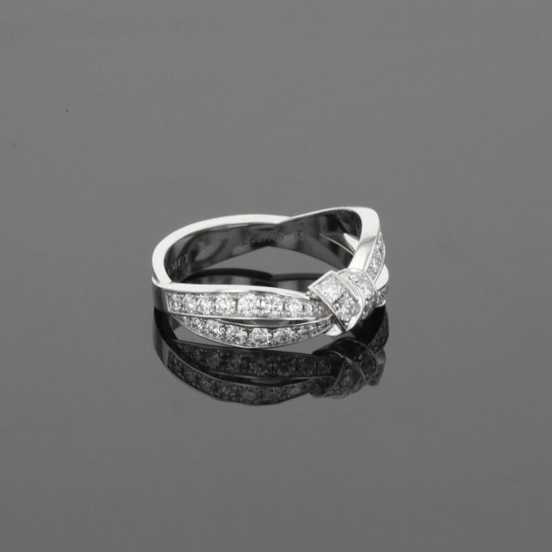 Chaumet Liens Seduction Ribbon Symbol Diamonds 18K White Gold Ring