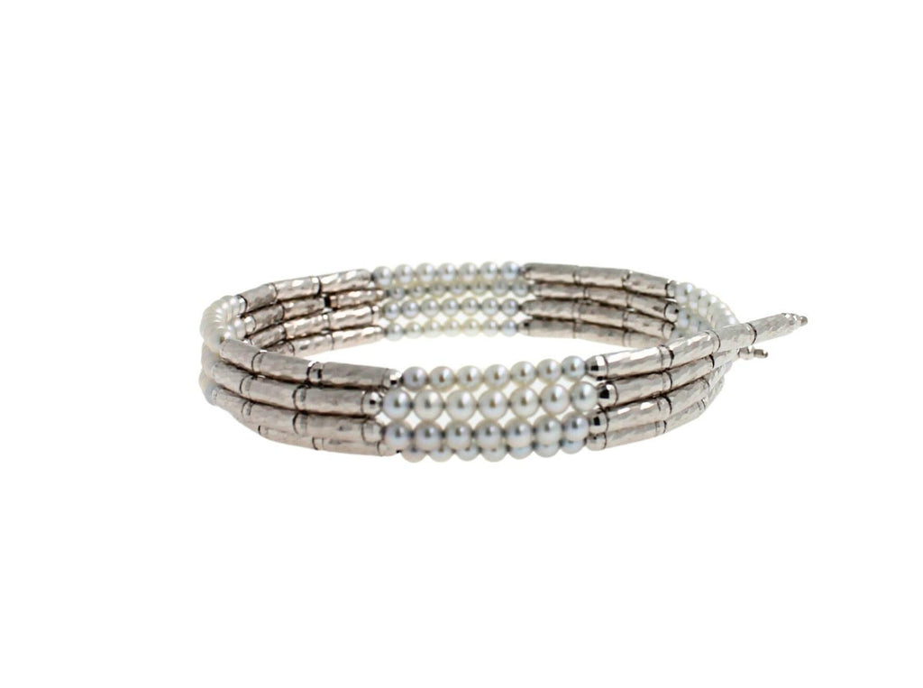 18 Karat White Gold White Silver Akoya Pearl Bead Layer Beautiful Pearls Timeles