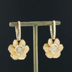 Carrera y Carrera Gardenia gold & rock crystals & diamonds 18K Gold earrings