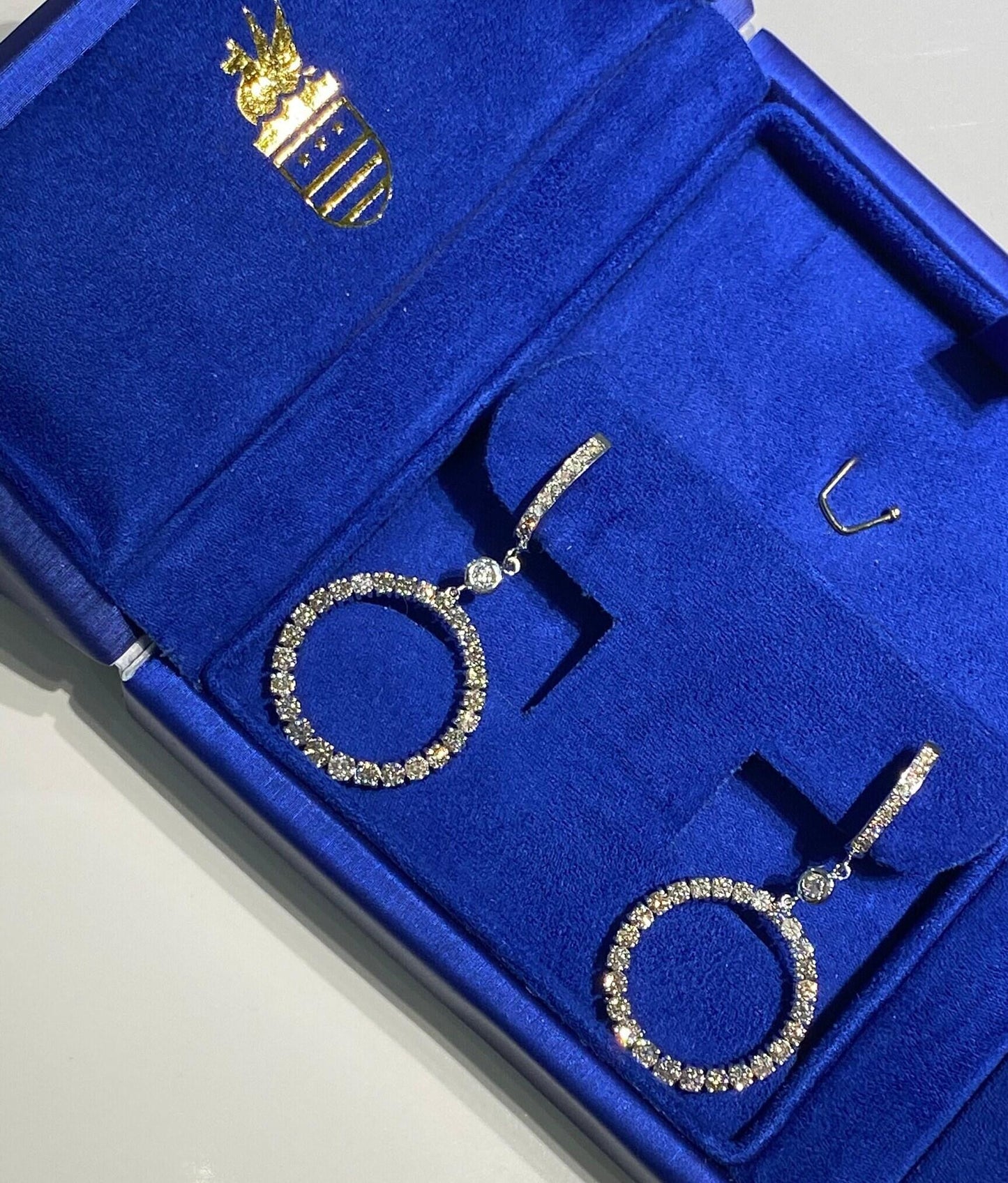 2 carat  round circle shape brilliant cut diamond hoop 14 karat white gold huggi