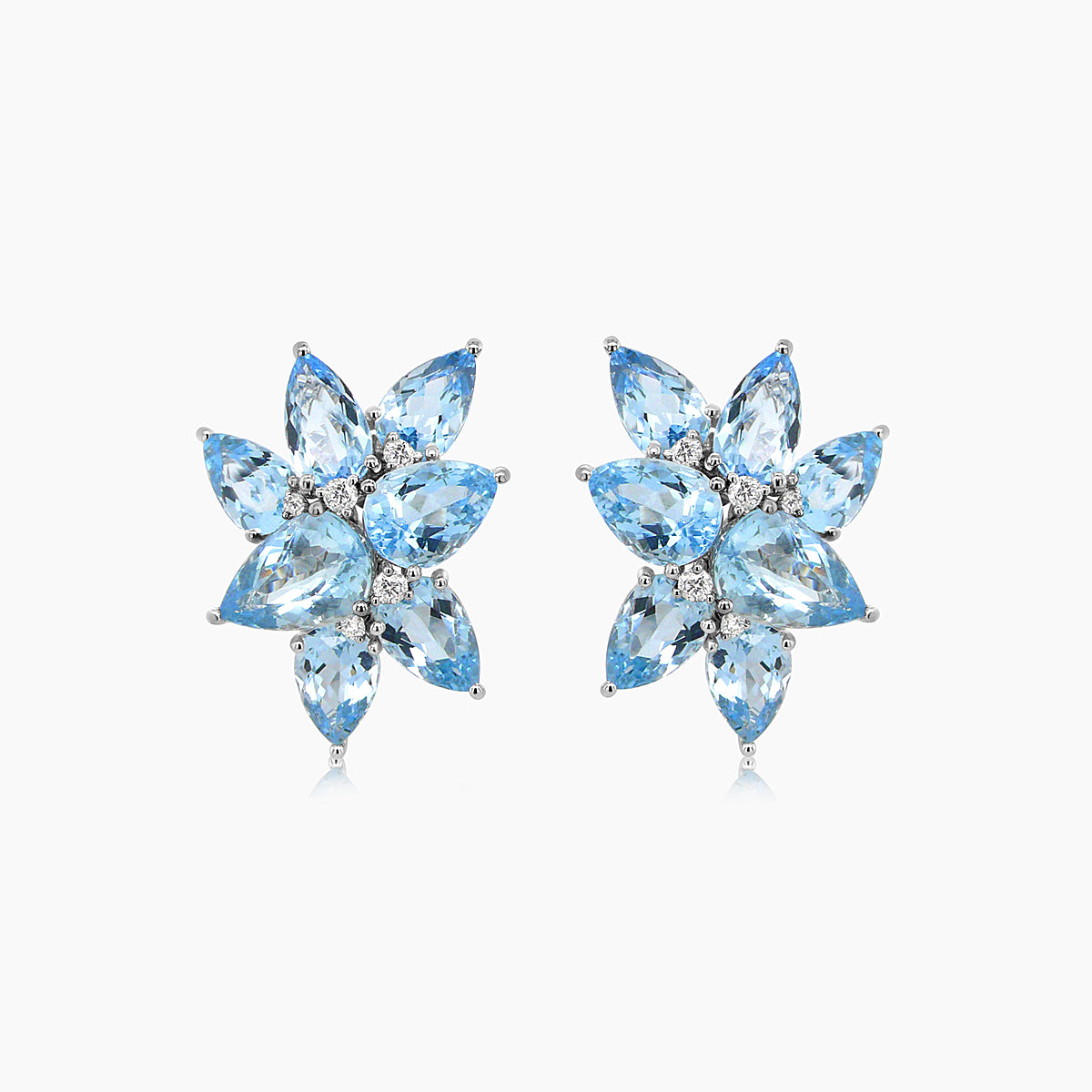 pear drop shape blue aquamarines & diamond 18k white gold earrings
