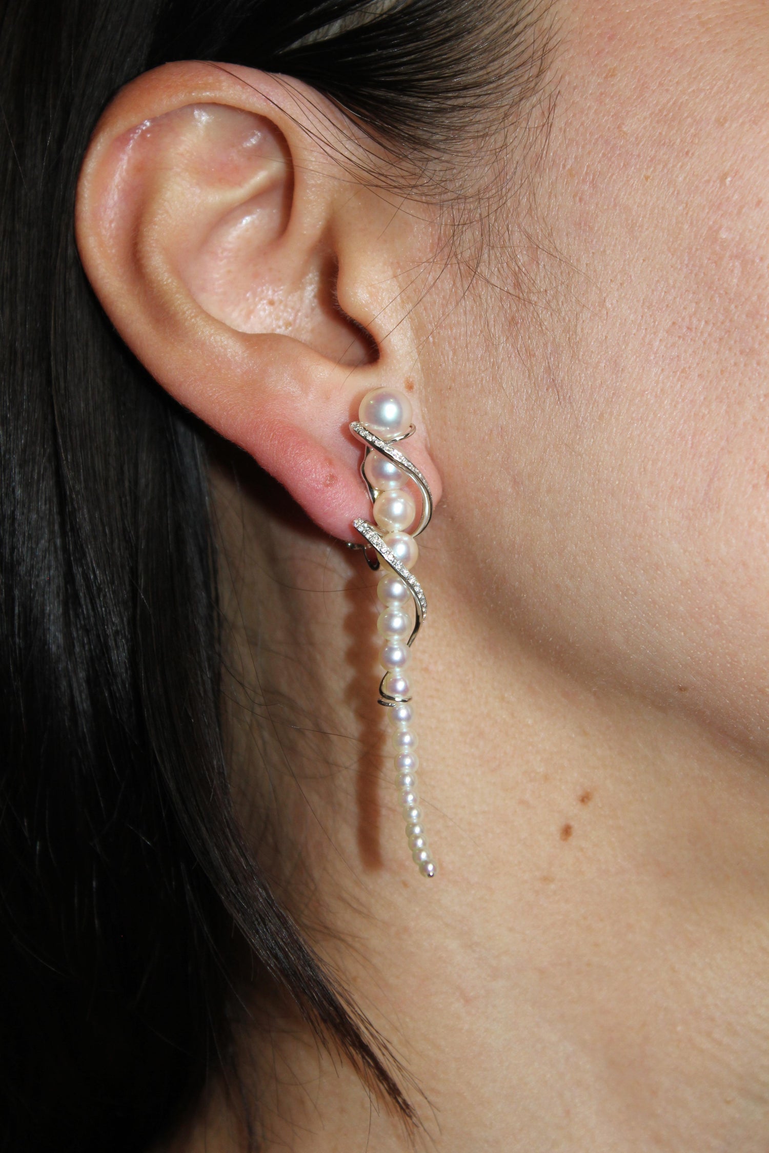 Akoya Baby White Pearl Diamond White Gold Luxury Cocktail Twist Conch Earrings
