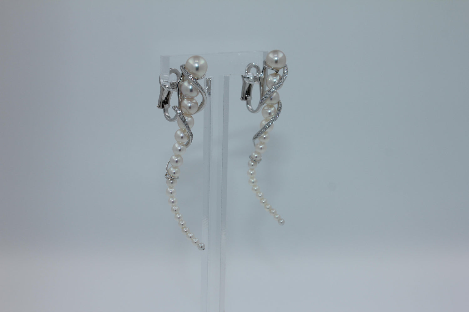 Akoya Baby White Pearl Diamond White Gold Luxury Cocktail Twist Conch Earrings