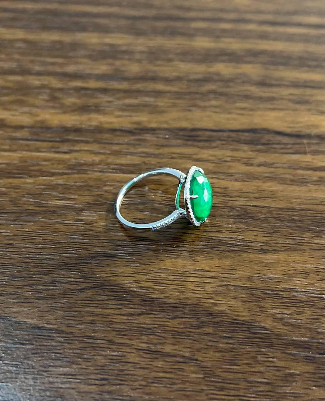 Faceted Green Emerald Cabochon White Diamond 14K White Gold Statement Ring