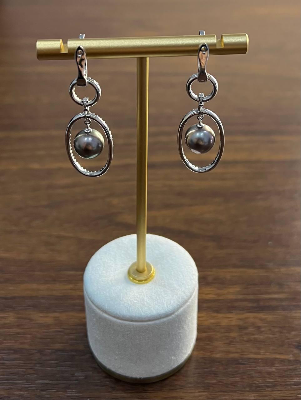 Silver Grey Black Tahitian Pearl Diamonds 14K White Gold Drop Dangle Earrings