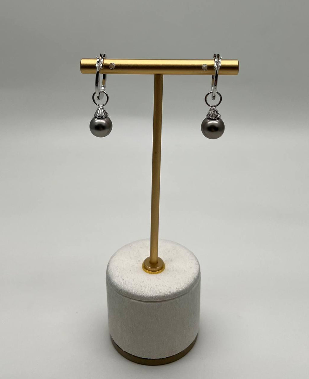 Grey Silver Black Tahitian Pearl 14K White Gold Diamonds Huggie Hoop Earrings