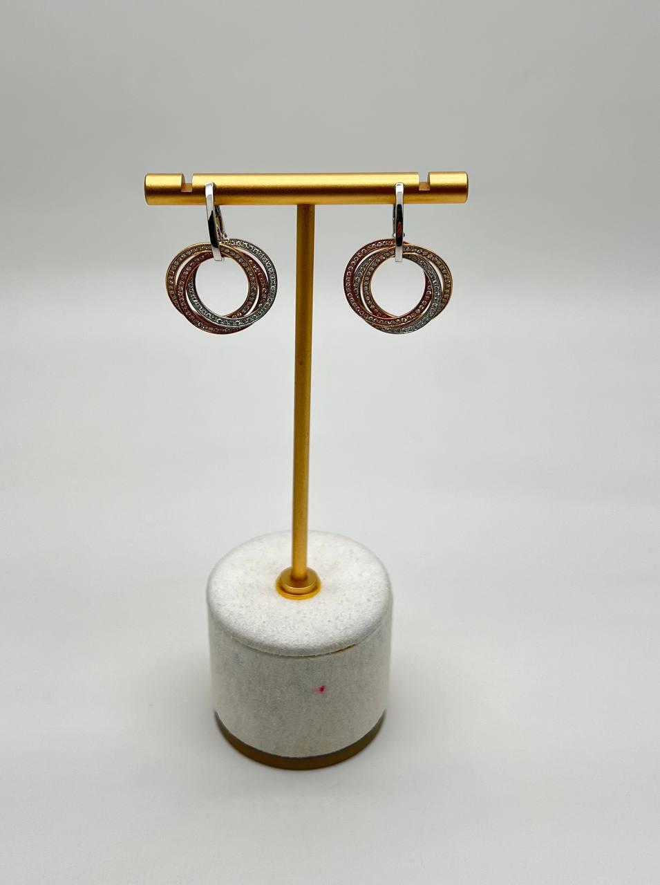 Trinity Tritone Gold Circle Diamond Interlocking Rings 14K Gold Huggie Earrings