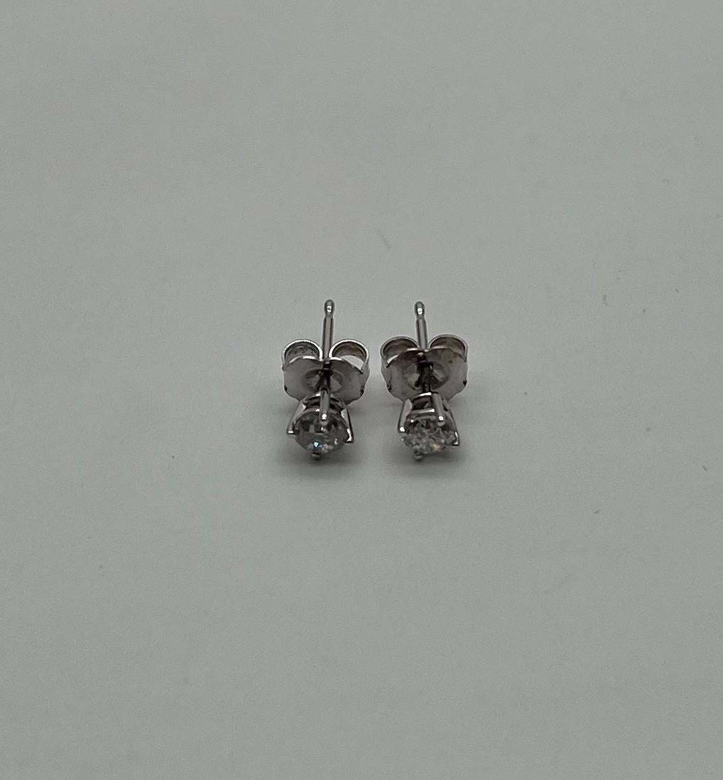 Classic Small Diamond Round Shape Brilliant Cut 14K White Gold Stud Earrings