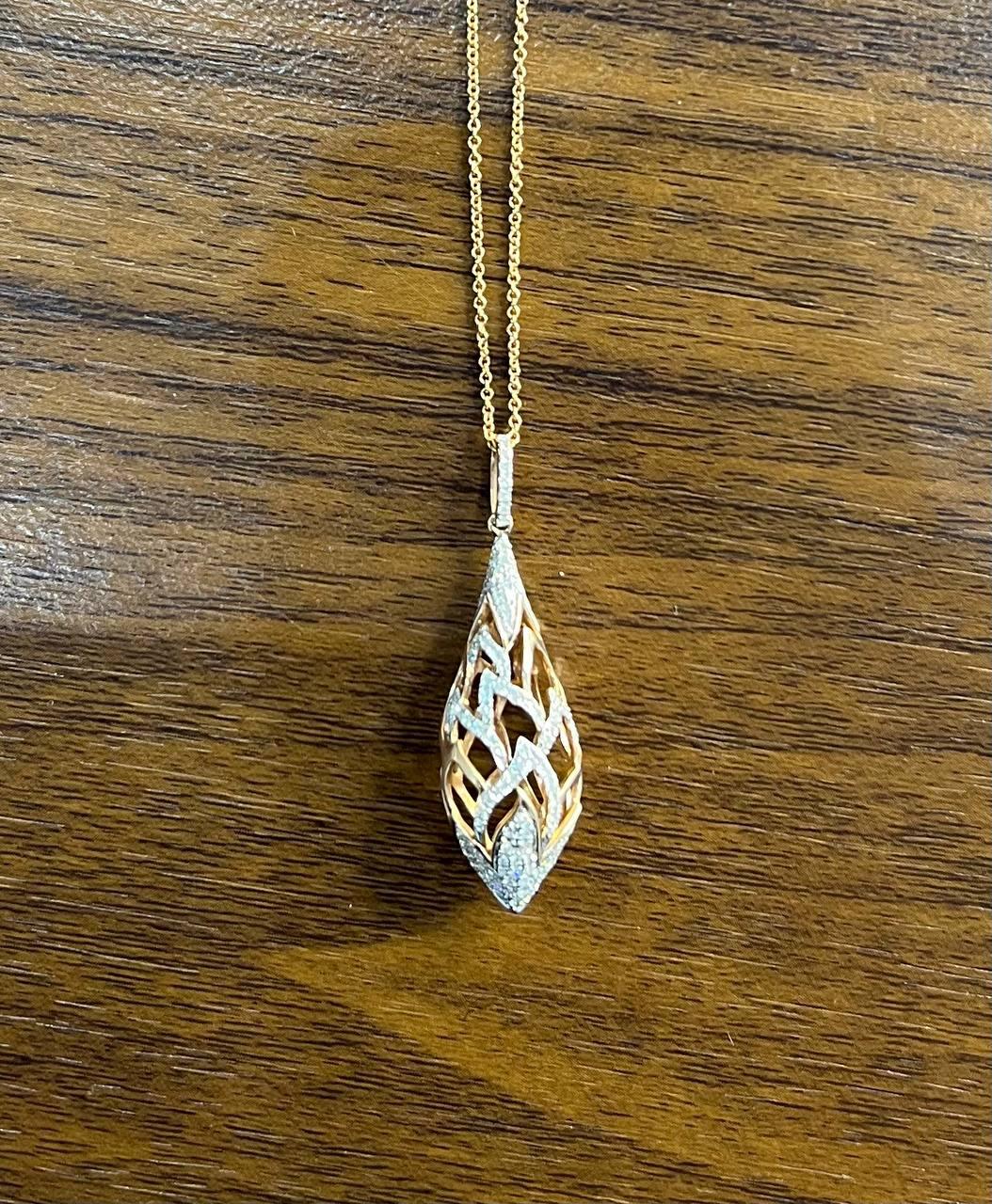 Elegant Diamond Pave Leaf Leaves Shell Motif 14K Rose Gold Pendant Necklace