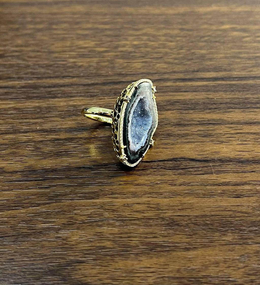Free Shape Black Blue Crystal Quartz Druzi Diamonds Halo 18K Yellow Gold Ring