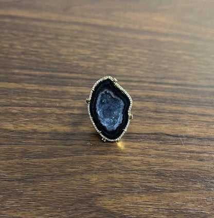 Free Shape Black Blue Crystal Quartz Druzi Diamonds Halo 18K Yellow Gold Ring