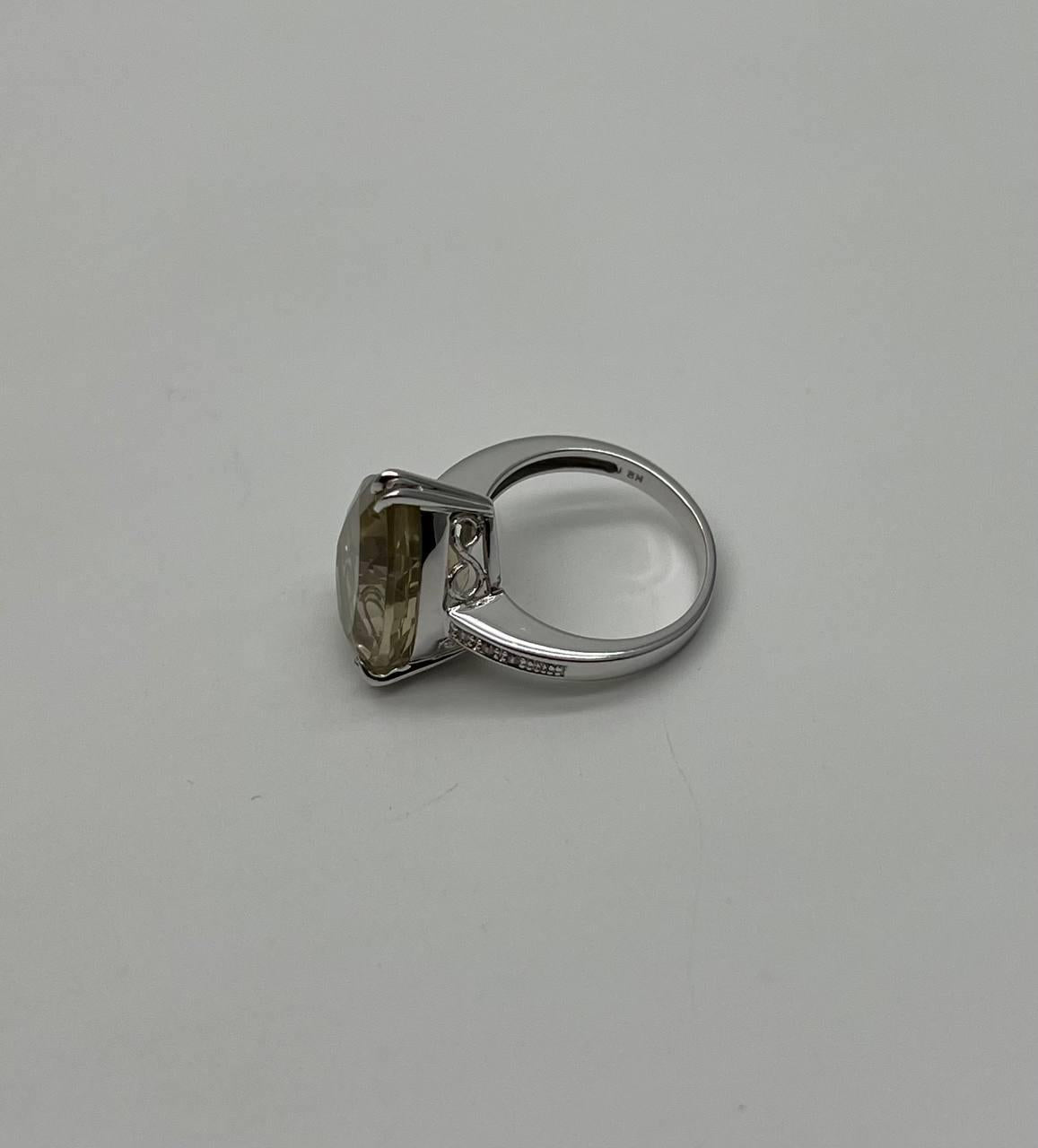 pear teardrop shape yellow lemon quartz diamond channel 14k white gold ring
