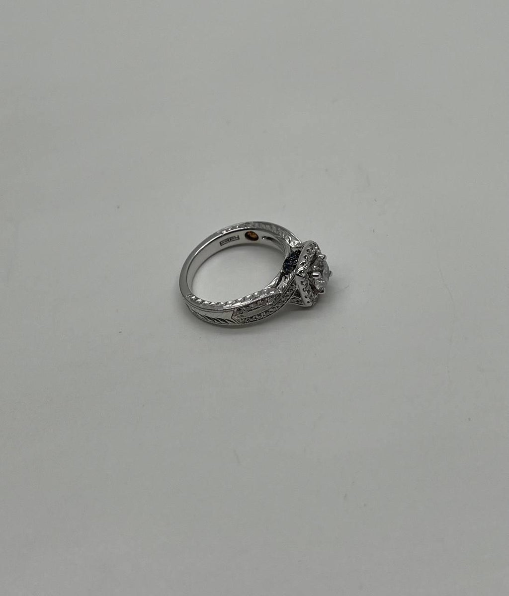 Round Shape Brilliant Cut Diamond Halo Pave Set 18K White Gold Engagement Ring