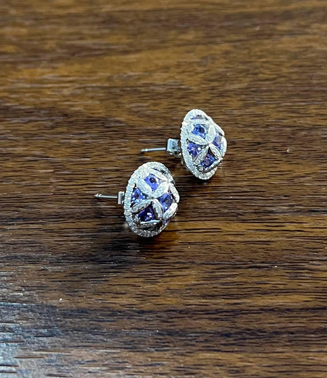 Light Blue Tanzanite White Diamonds 14K White Gold Unique Earrings &amp; Ring Set