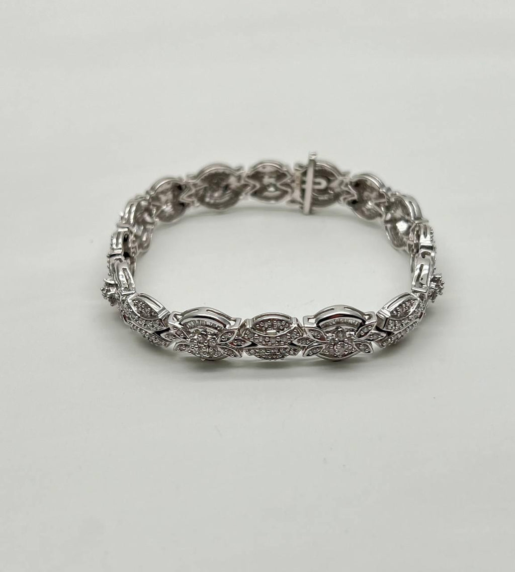 Fancy Floral Unique Link Diamond Pave Statement Unique 14K White Gold Bracelet
