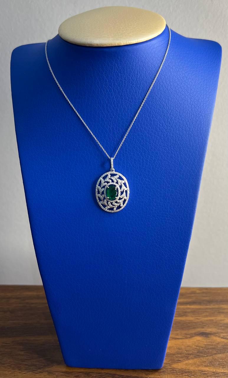 Green Emerald Leaf Leaves Wreath Diamond Halo 14K White Gold Pendant Necklace