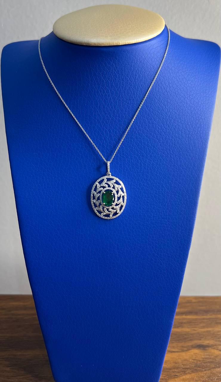 Green Emerald Leaf Leaves Wreath Diamond Halo 14K White Gold Pendant Necklace
