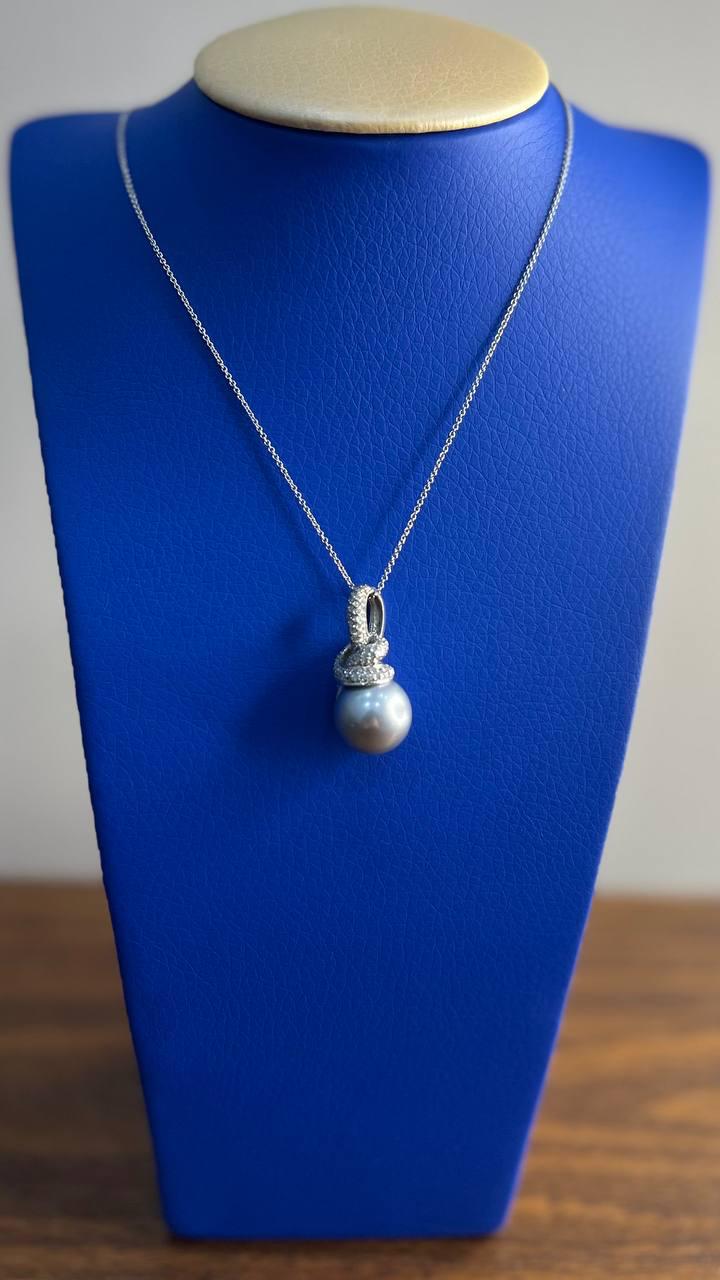 Silver Grey Black Tahitian Pearl Diamonds Halo 14K White Gold Pendant Necklace