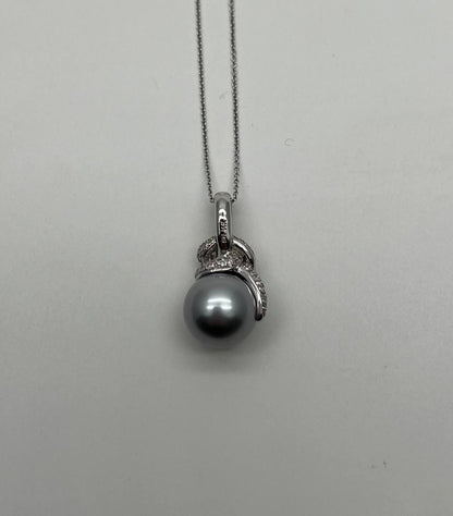 Silver Grey Black Tahitian Pearl Diamonds Halo 14K White Gold Pendant Necklace