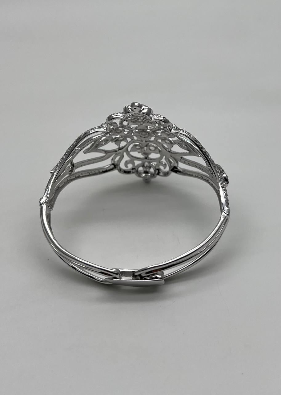 Diamonds Scroll Symbol Motifs Emblem 18K White Gold Statement Bangle Bracelet