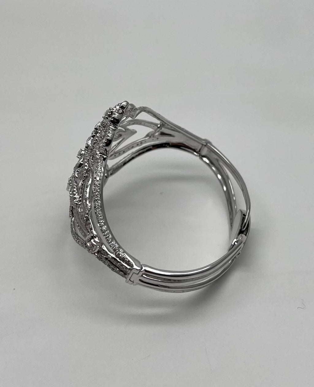 Diamonds Scroll Symbol Motifs Emblem 18K White Gold Statement Bangle Bracelet