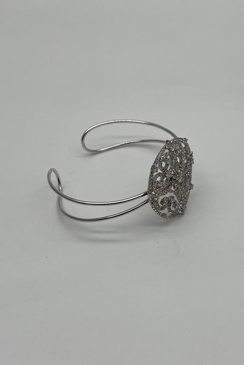 Diamonds Scroll Symbol Motifs Emblem 18K White Gold Statement Bangle Bracelet