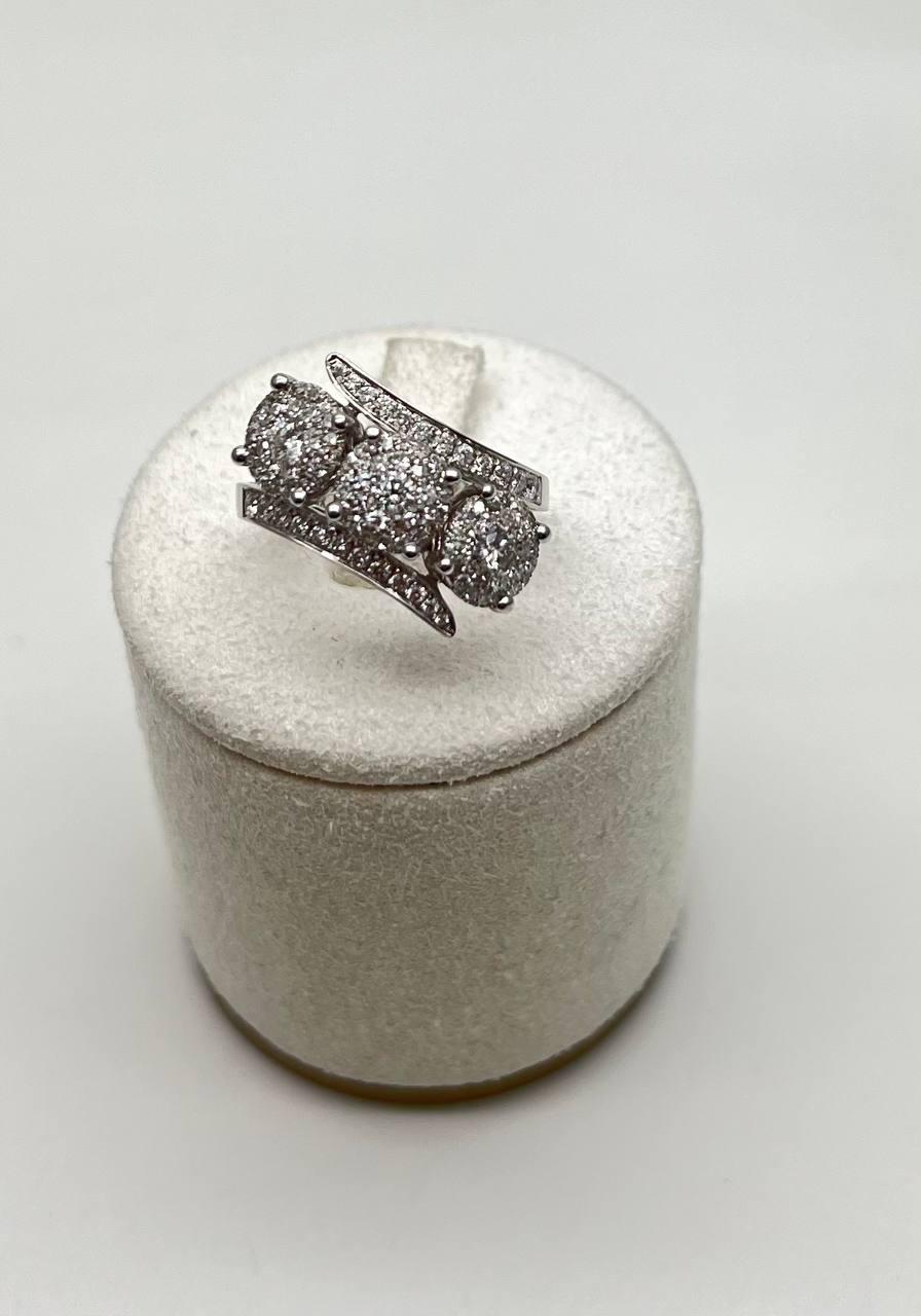 Diamonds Pave Set Round Cluster Halo 14K White Gold Statement Three Stone Ring