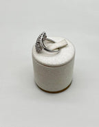 Diamonds Pave Set Round Cluster Halo 14K White Gold Statement Three Stone Ring