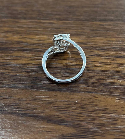 Diamonds Pave Set Round Cluster Halo 14KWhite Gold Statement Bypass Spiral Ring