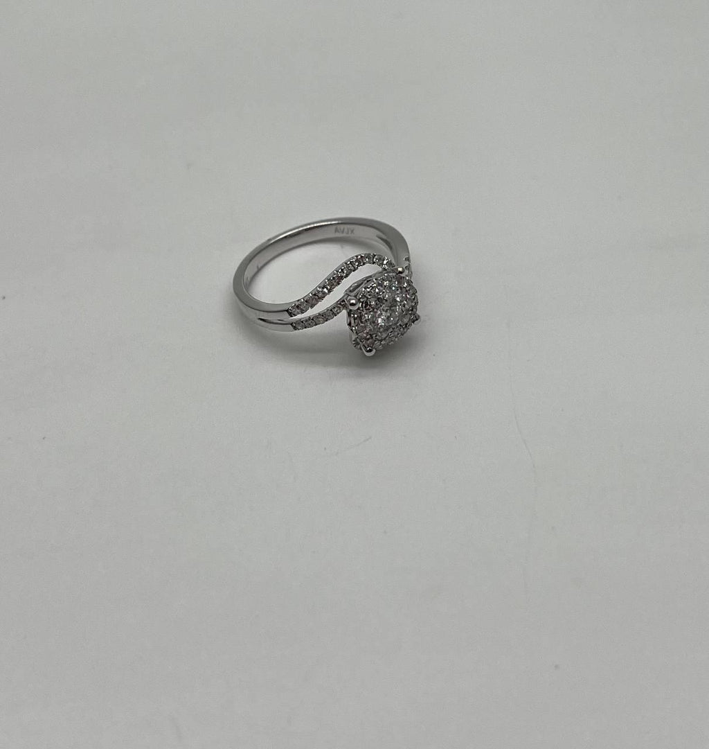 Diamonds Pave Set Round Cluster Halo 14K White Gold Statement Bypass Spiral Ring