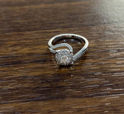 Diamonds Pave Set Round Cluster Halo 14KWhite Gold Statement Bypass Spiral Ring