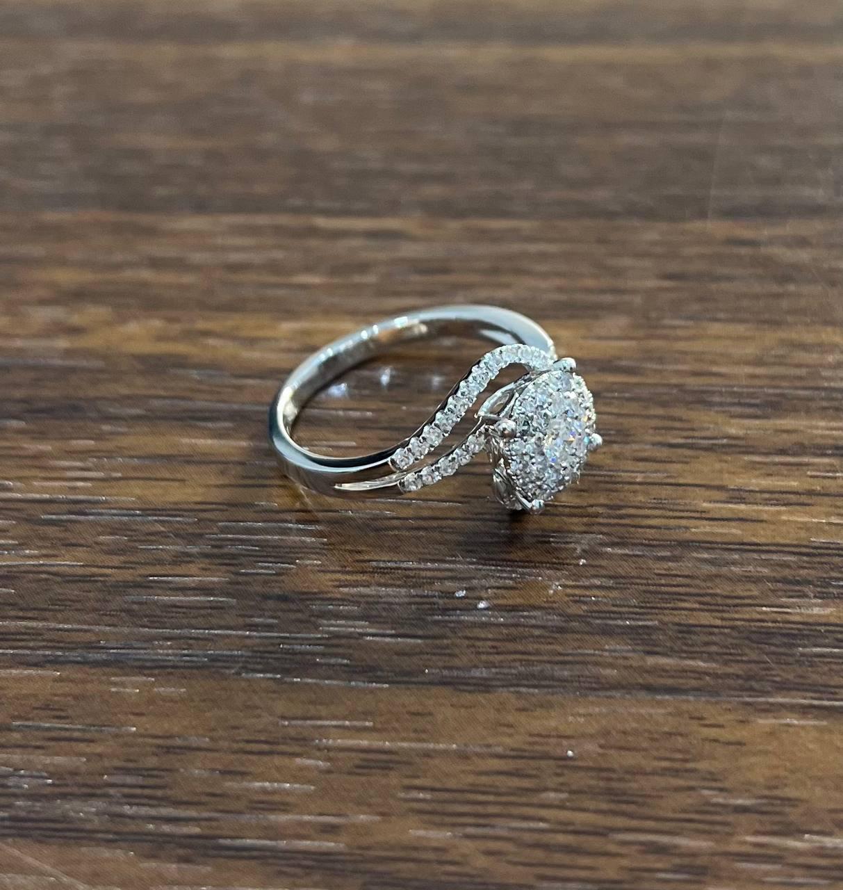 Diamonds Pave Set Round Cluster Halo 14KWhite Gold Statement Bypass Spiral Ring