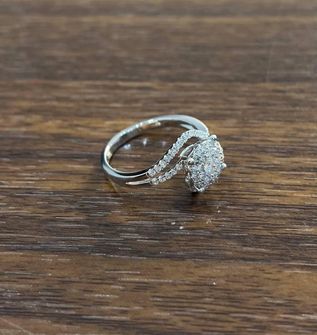 Diamonds Pave Set Round Cluster Halo 14K White Gold Statement Bypass Spiral Ring