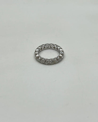 Classic Scallop Prong Set Eternity Round Brilliant Diamond White Gold Band Ring