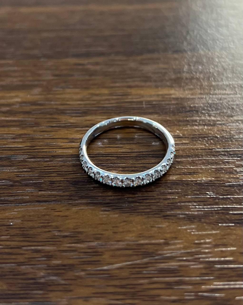 Classic Inset Round Brilliant Diamond Line 14K White Gold Medium Band Ring